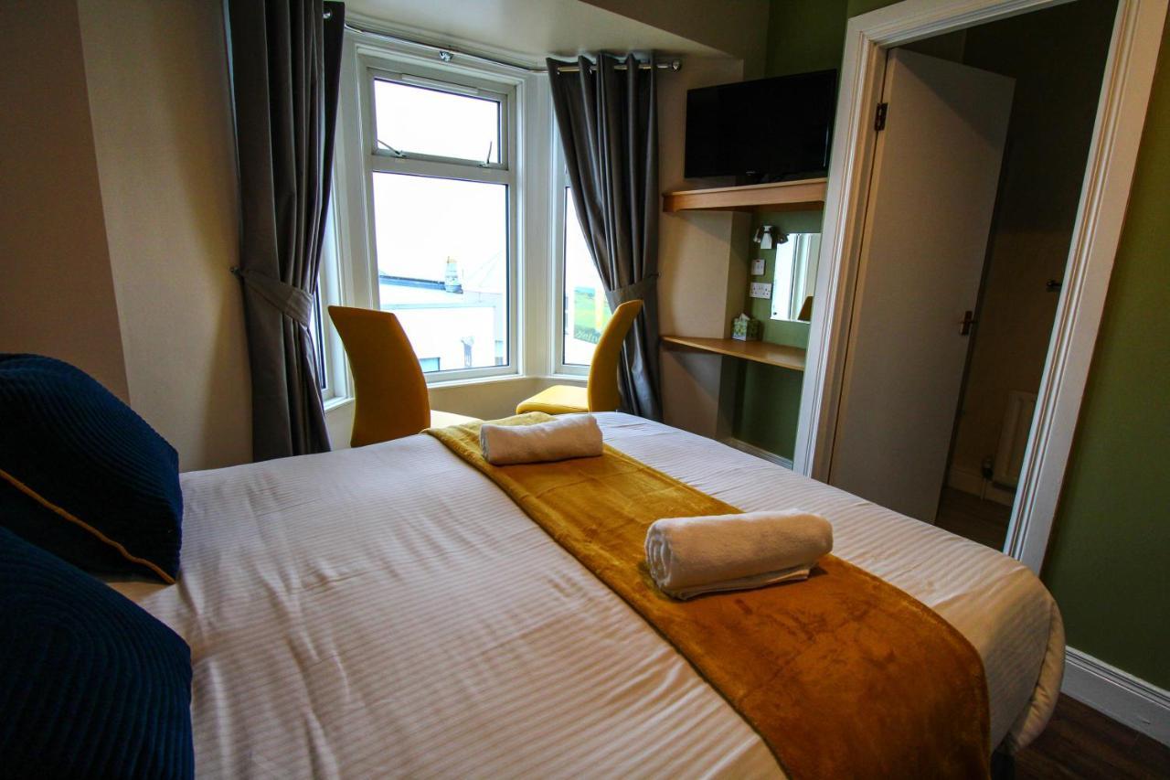 Beulah Guest House Portrush Buitenkant foto