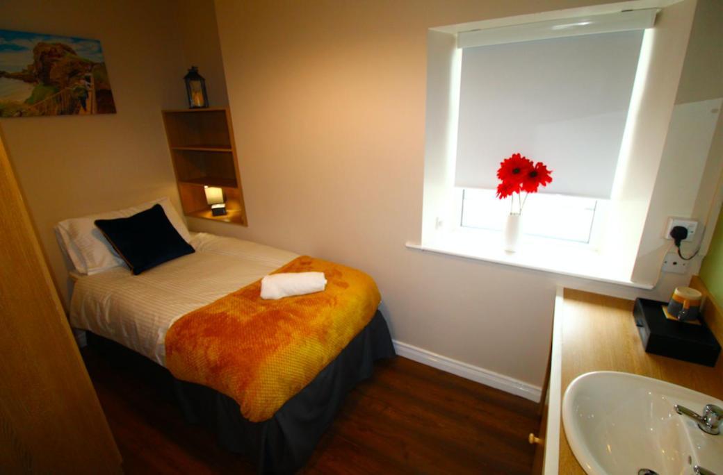 Beulah Guest House Portrush Buitenkant foto